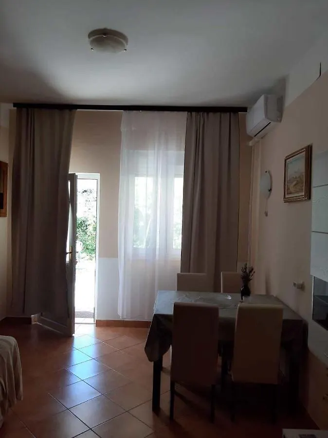 Apartments In Dramalj 43211 Kroatien