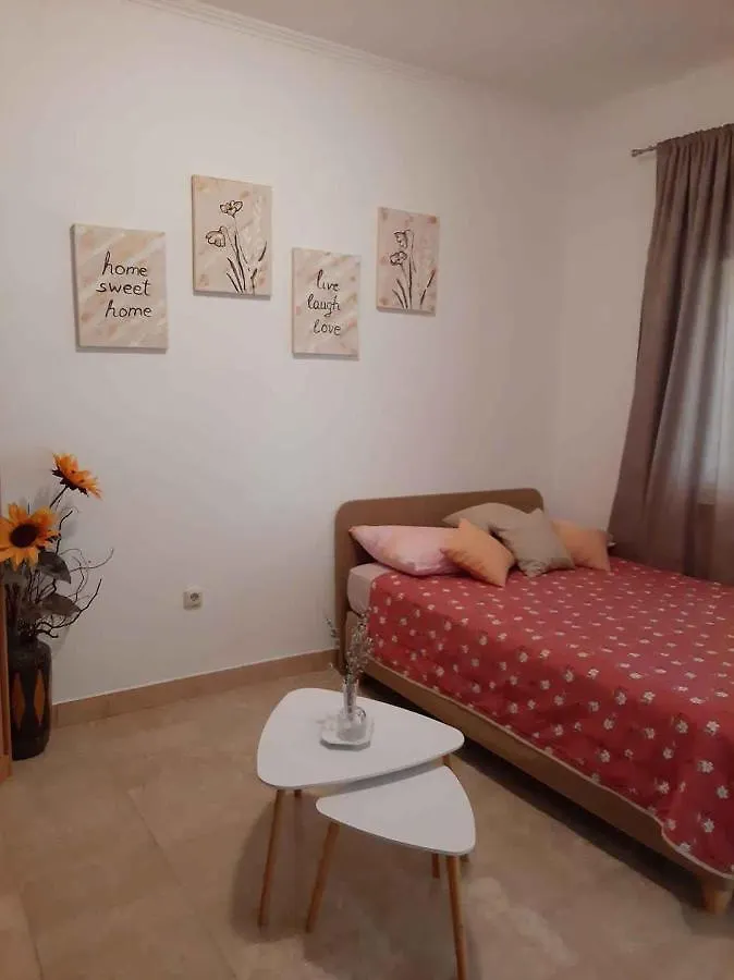 Apartments In Dramalj 43211 Хорватия