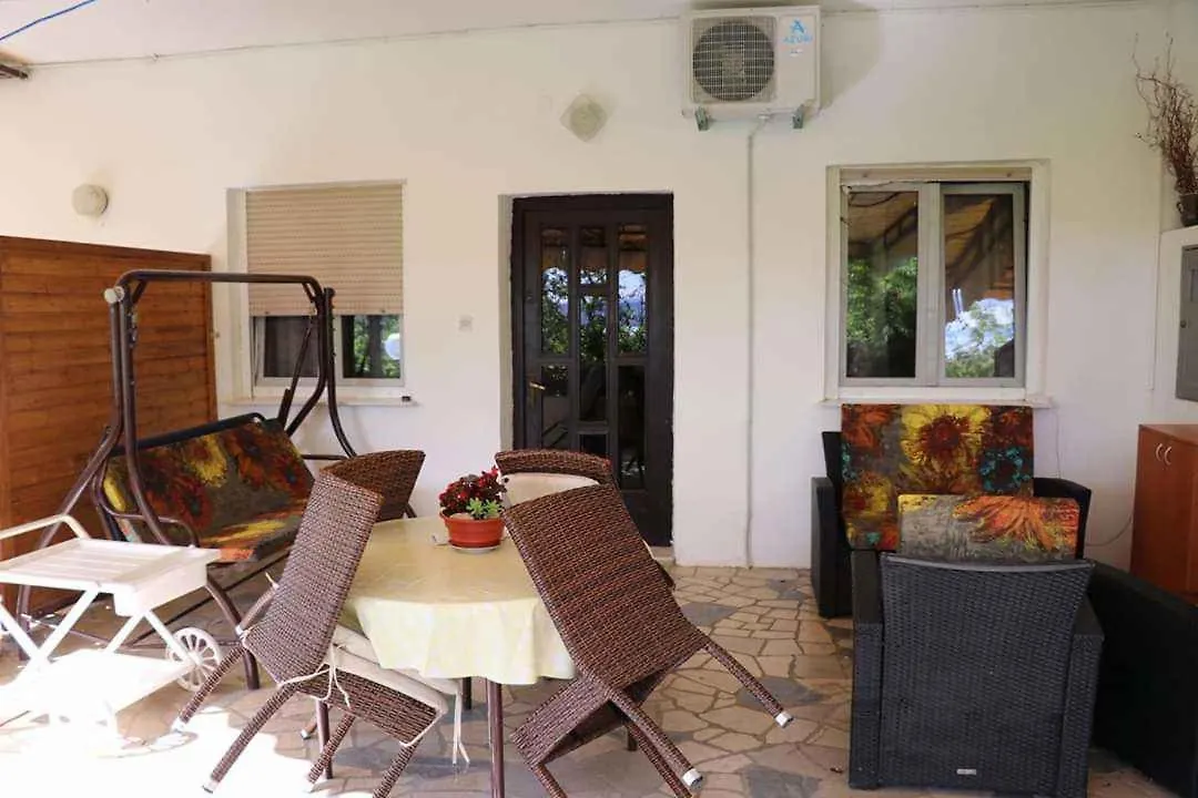 Apartments In Dramalj 43211