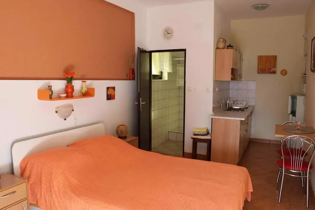 Apartments In Dramalj 43211 Kroatien