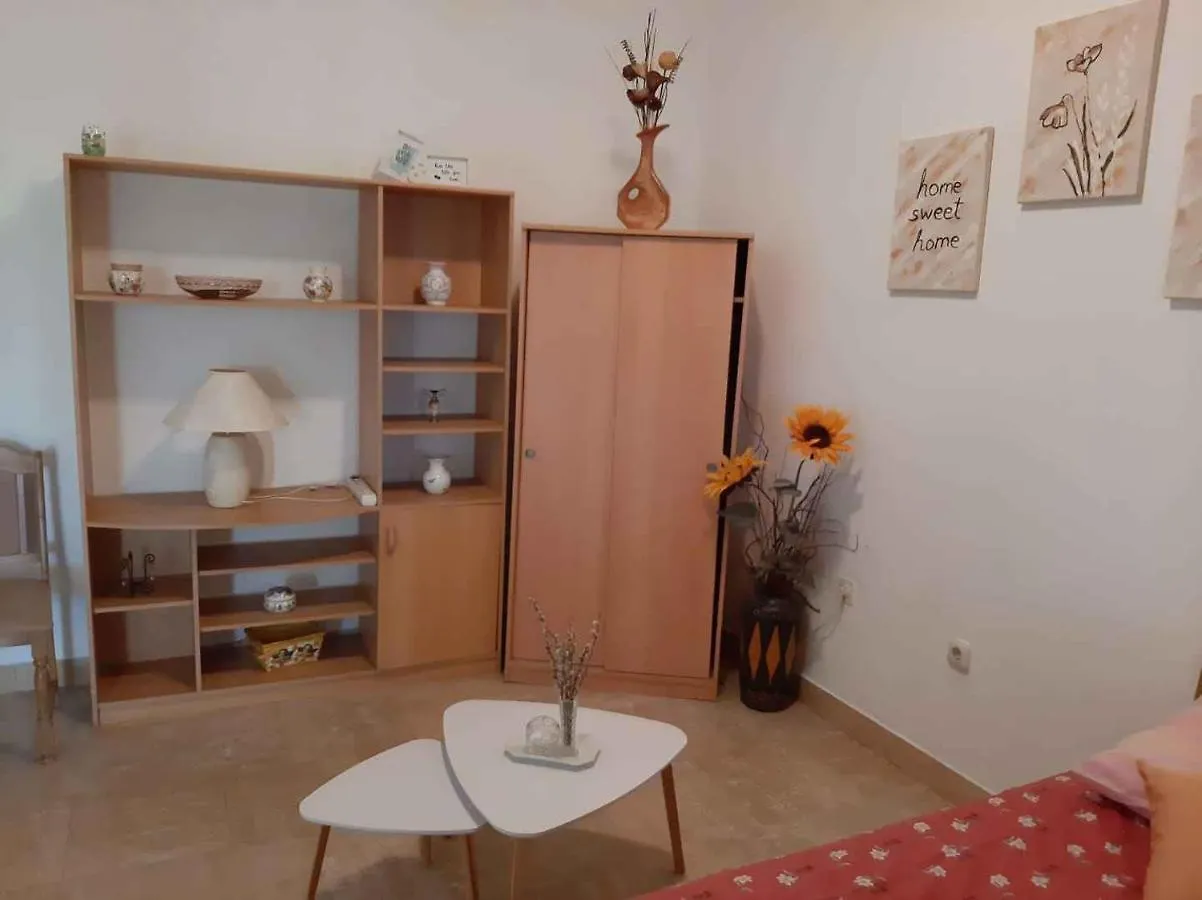 Apartments In Dramalj 43211