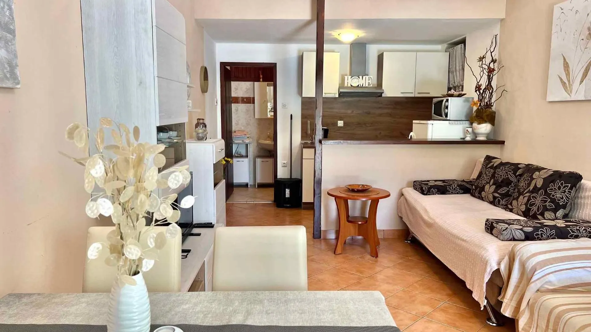 Apartments In Dramalj 43211