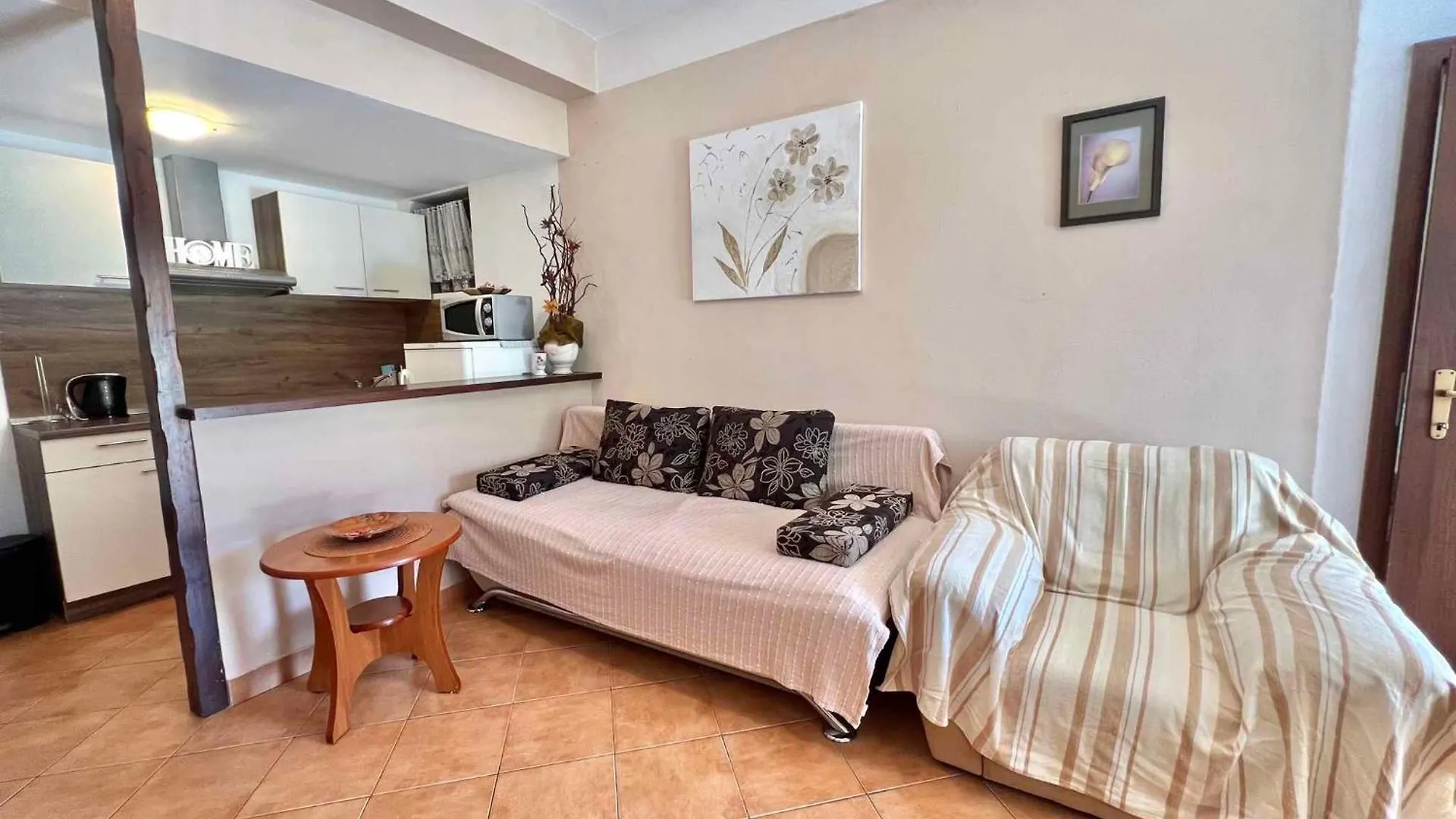 Apartments In Dramalj 43211
