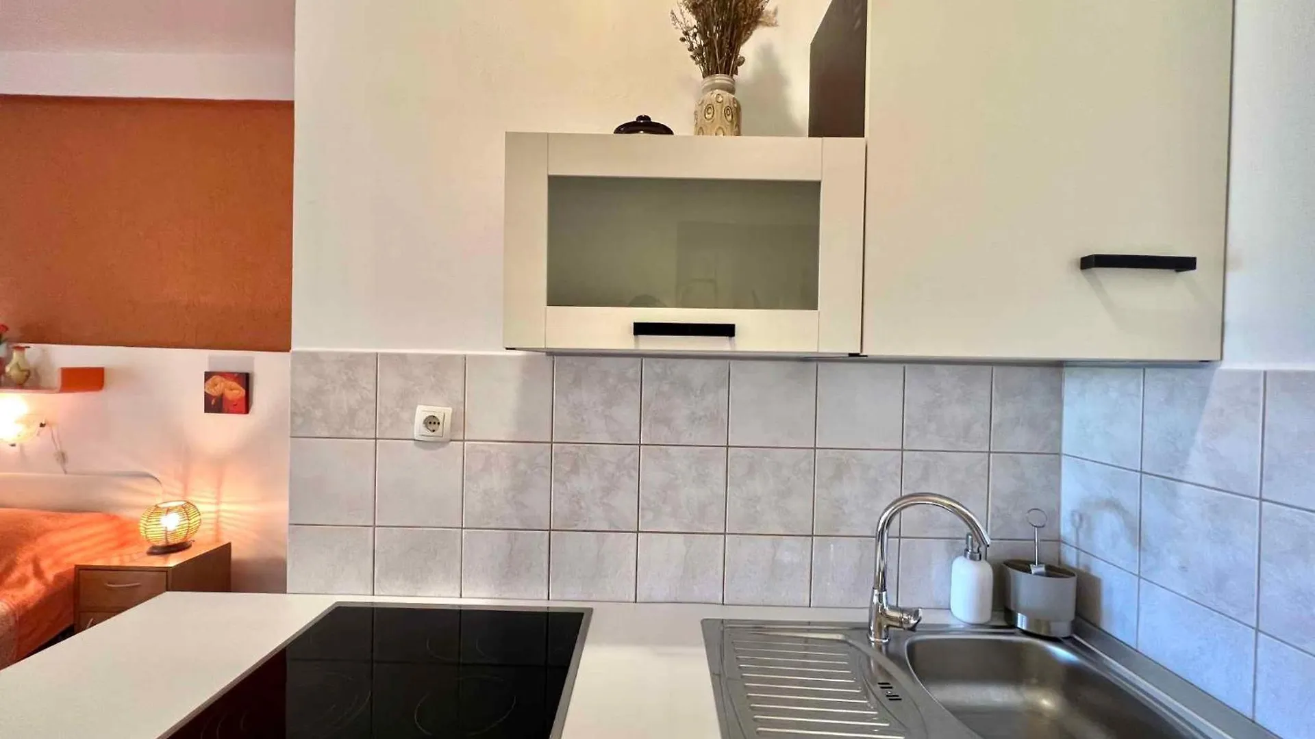 Apartments In Dramalj 43211